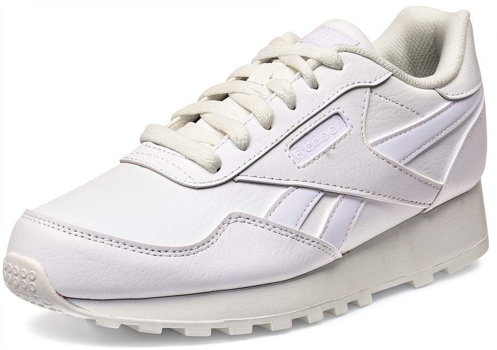 Sneaker Reebok uomo in colore nero su sfondo neutro